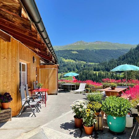 Bnb Guesthouse Lusi Frauenkirch Dış mekan fotoğraf