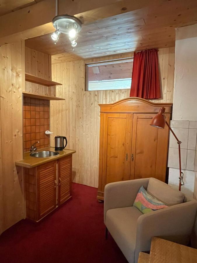 Bnb Guesthouse Lusi Frauenkirch Dış mekan fotoğraf