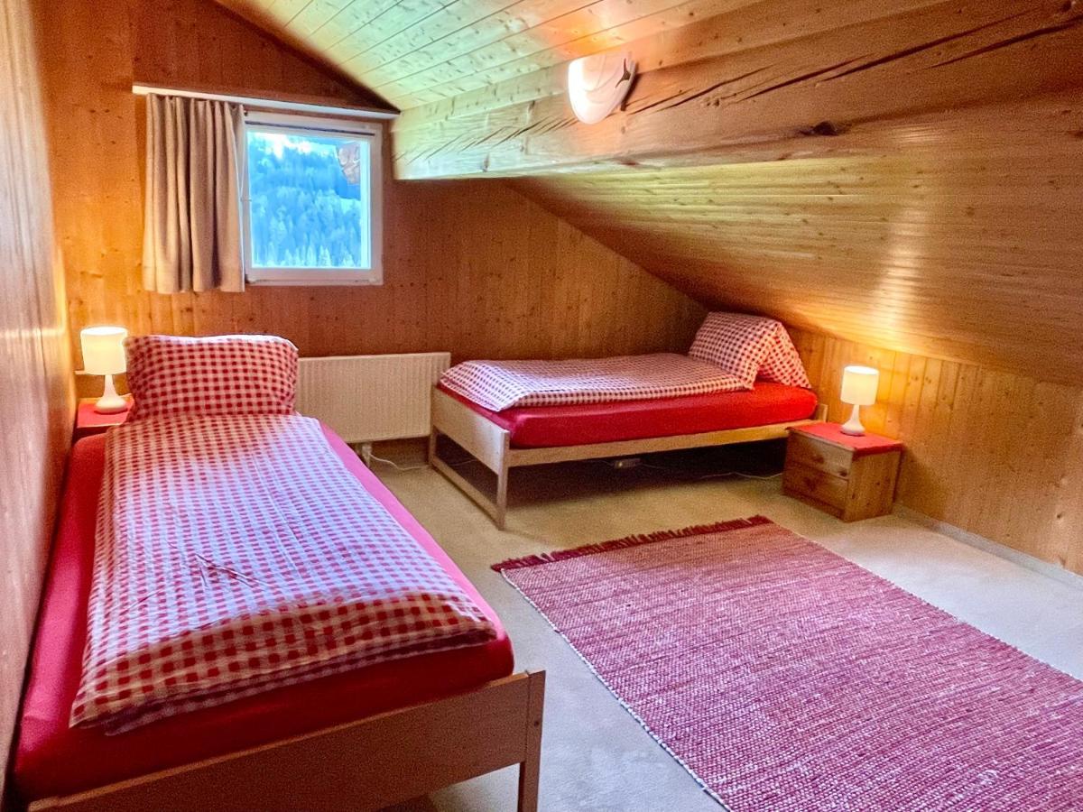 Bnb Guesthouse Lusi Frauenkirch Dış mekan fotoğraf