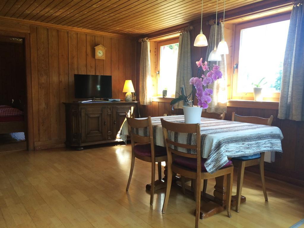 Bnb Guesthouse Lusi Frauenkirch Dış mekan fotoğraf