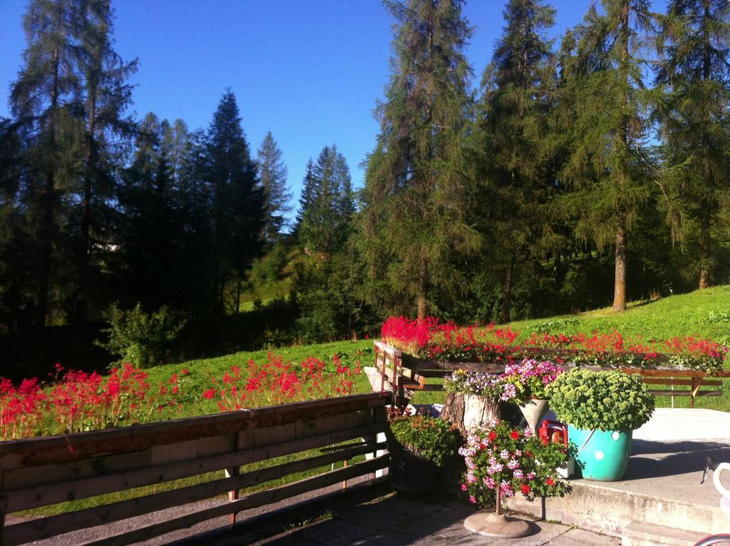 Bnb Guesthouse Lusi Frauenkirch Dış mekan fotoğraf